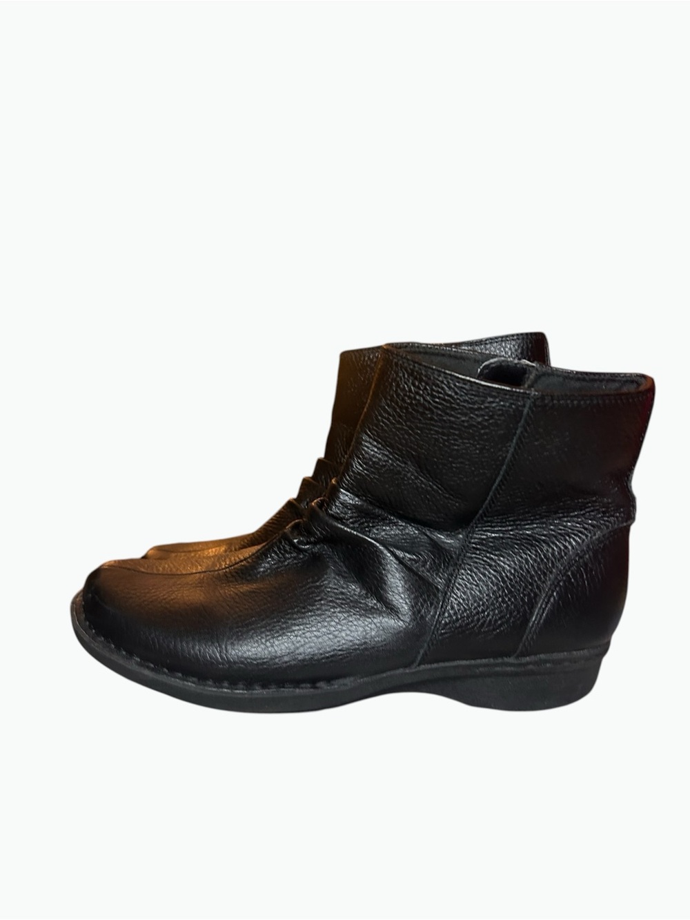 Clarks Black Leather Ankle Boots Women’s 8.5 M Side Zip Comfort Booties